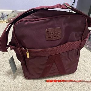Vintage burgundy Pierre Cardin Travel Luggage Shoulder Bag - Carry On